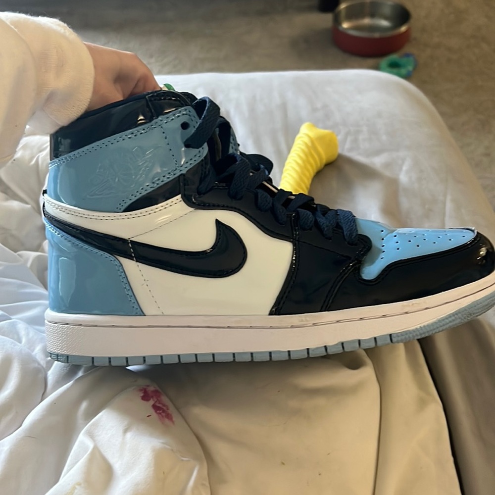 Nike, high dunks UNC  patent leather